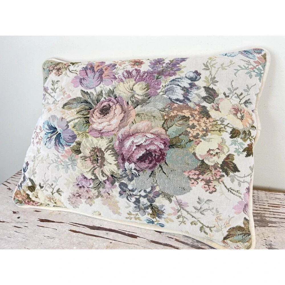 Unbranded vintage charming